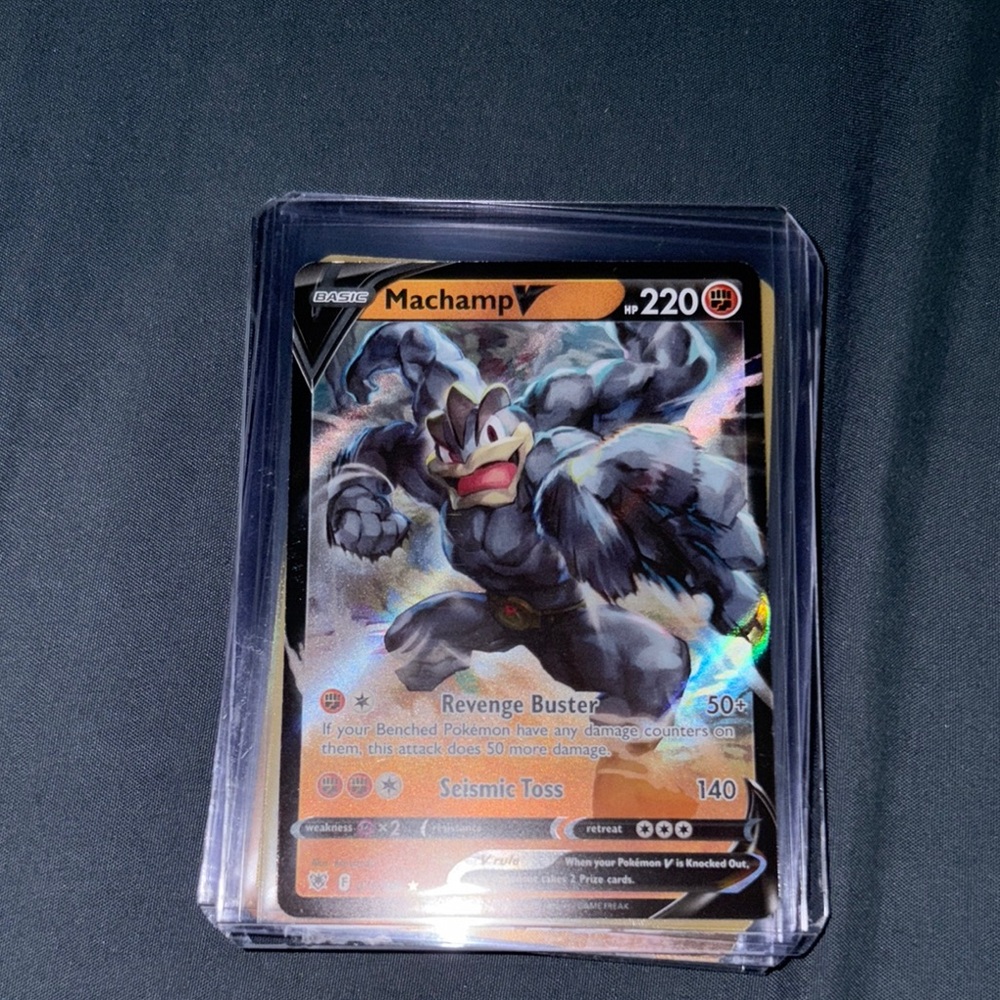 Pokemon Machamp V Card - Black and Blue